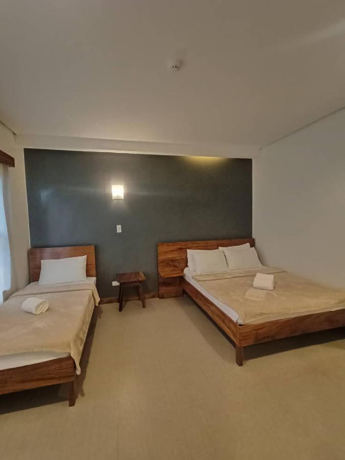 Acacia Garden Inn And Suites Корон Экстерьер фото