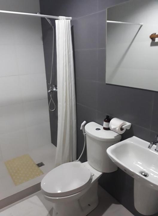 Acacia Garden Inn And Suites Корон Экстерьер фото