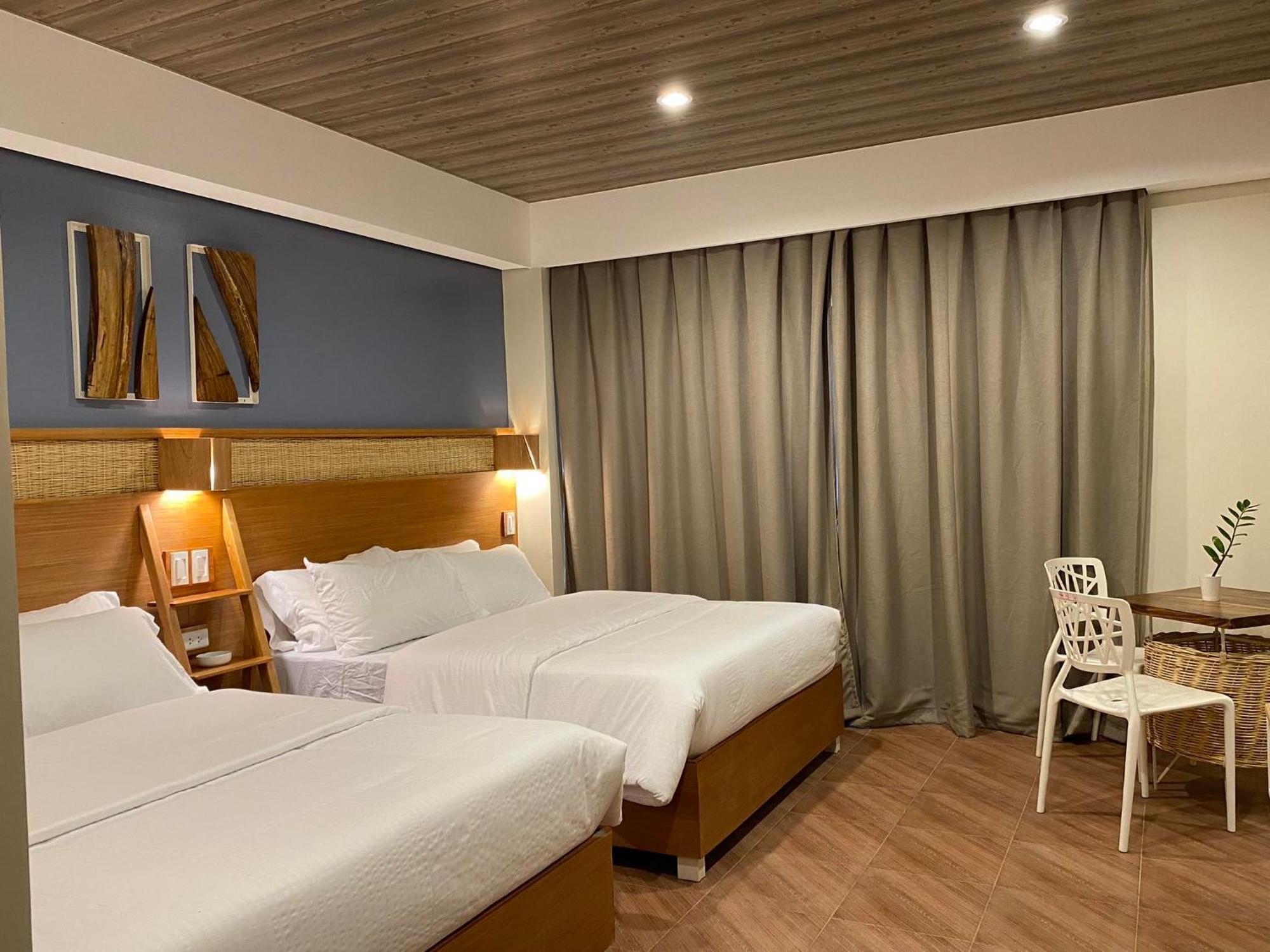 Acacia Garden Inn And Suites Корон Экстерьер фото