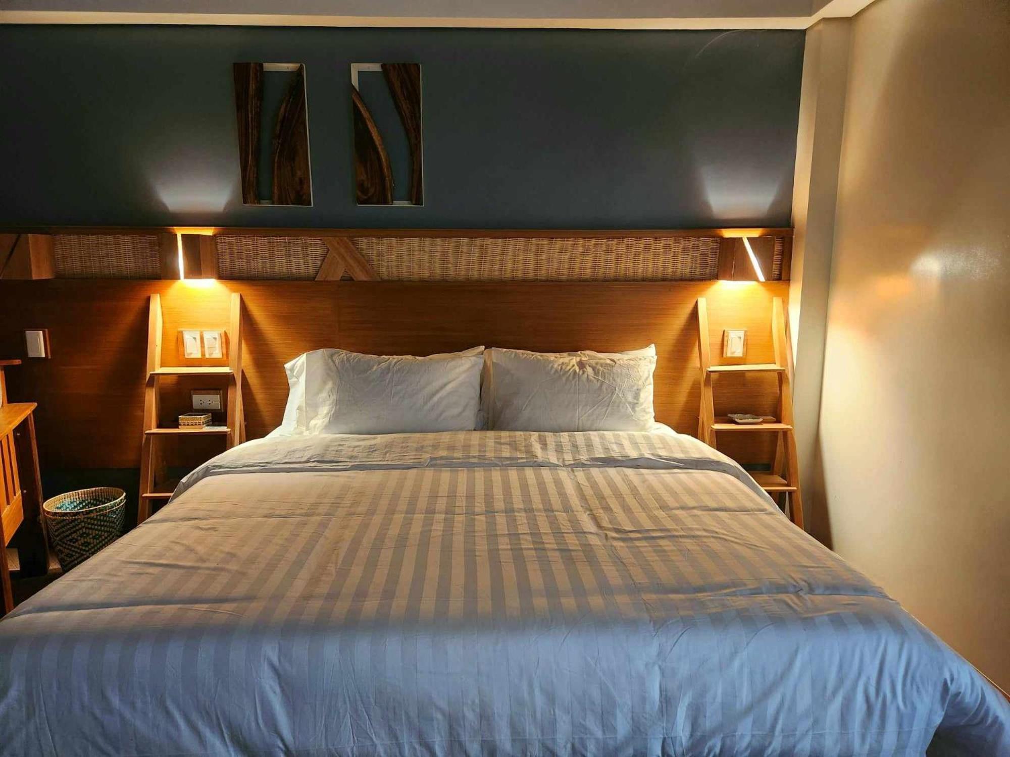 Acacia Garden Inn And Suites Корон Экстерьер фото