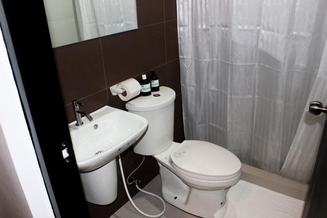 Acacia Garden Inn And Suites Корон Экстерьер фото